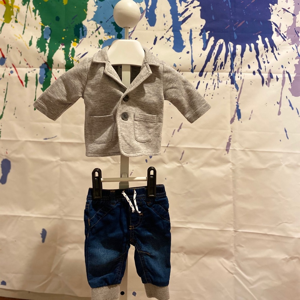 2 boys outfits (various Brands)